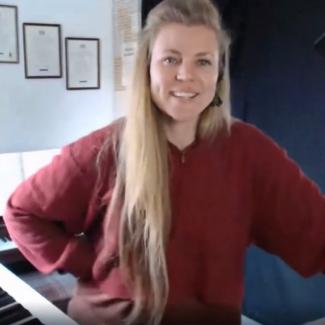 Online piano teacher Laura Boston Barber